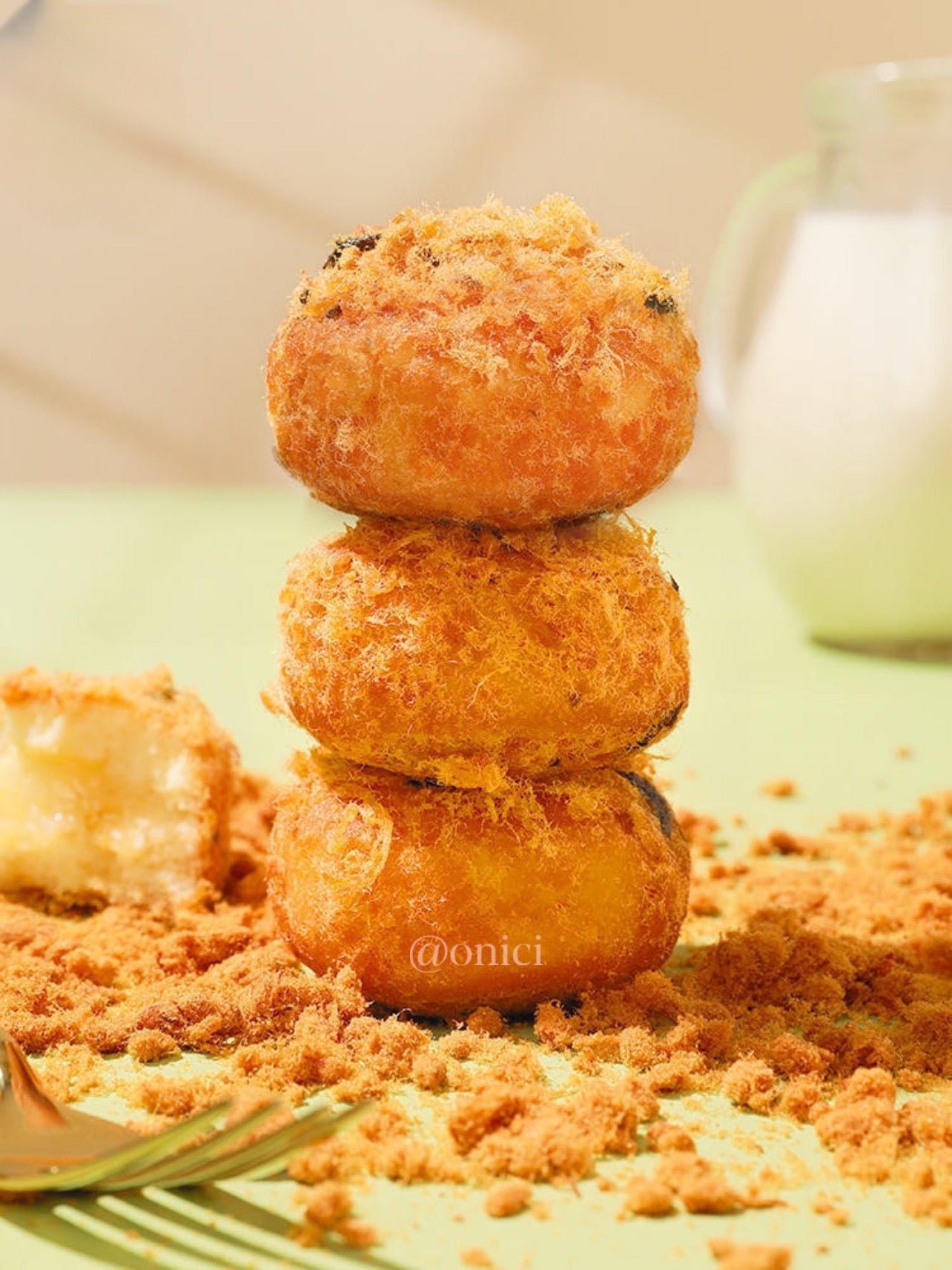 BÁNH CHÀ BÔNG TRÒN (Bánh mì tròn nhân thịt)